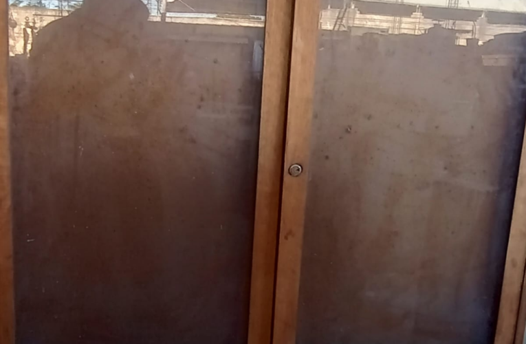 Armário de vitrine